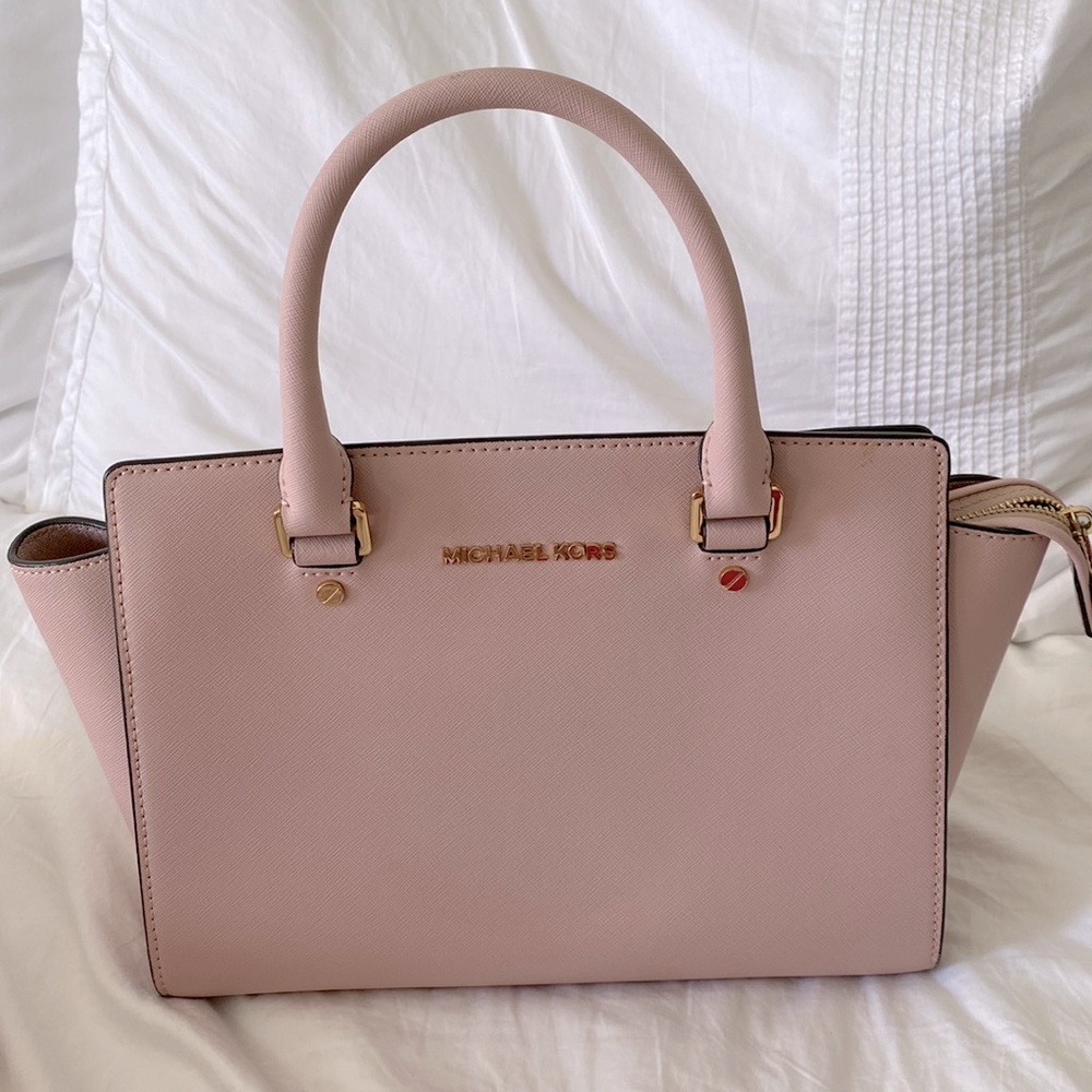 Pre-Loved Michael Kors Selma Medium Satchel in Blush Pink